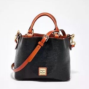 Dooney & Bourke NWOT Black Large Barlow Tote